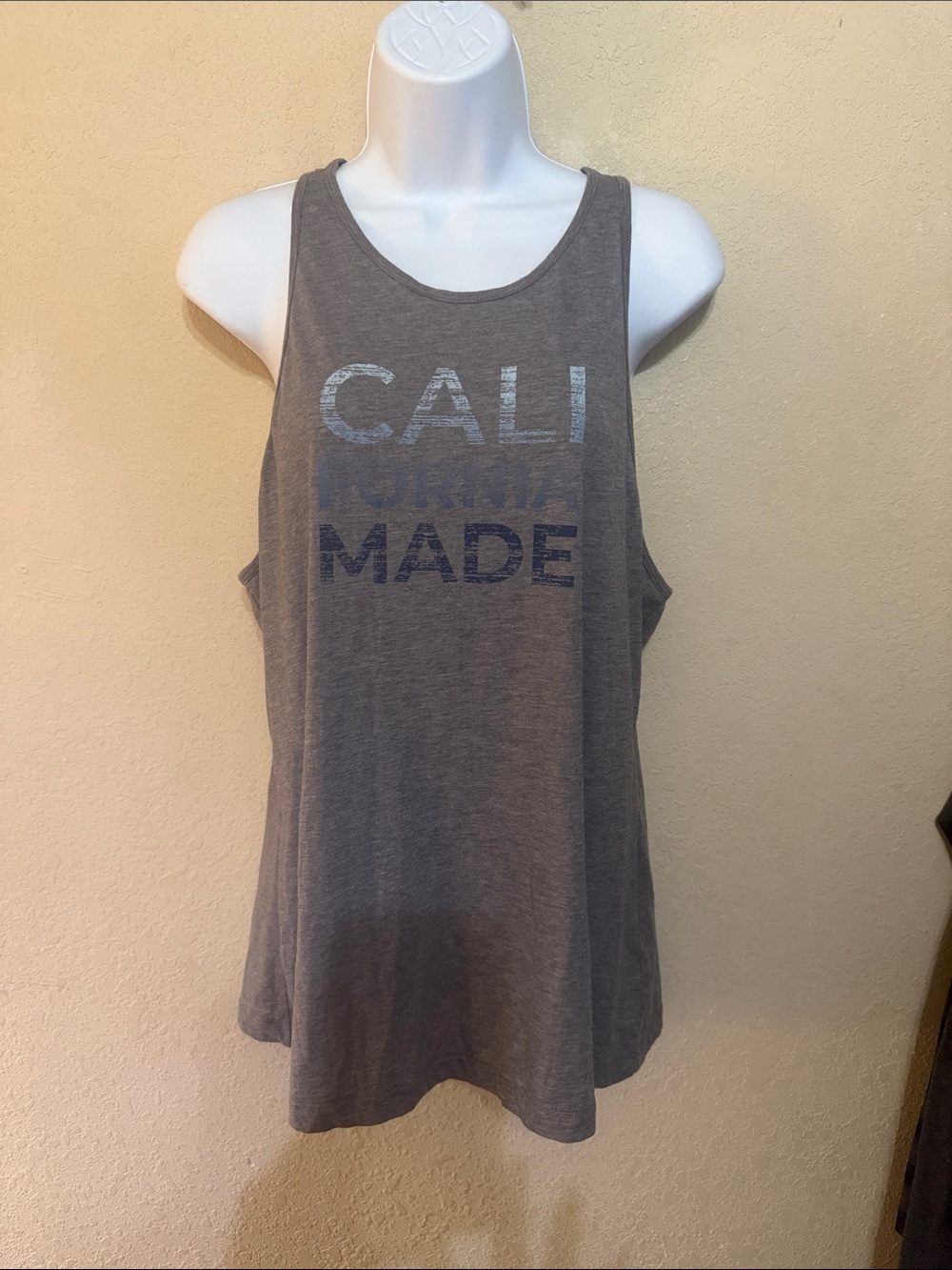 Fabletics Gray 'CALI MADE' Scoop Neck Tank